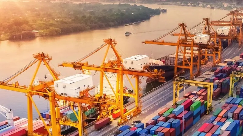 Claro Columbia port