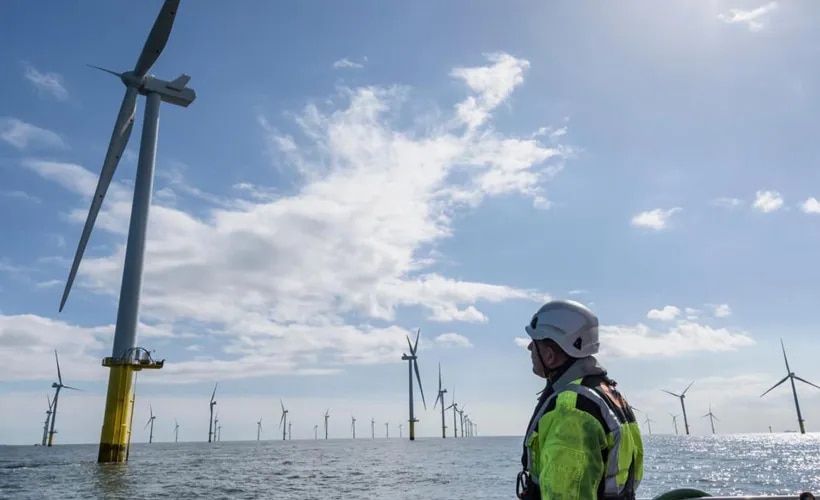 Windfarm in the sea